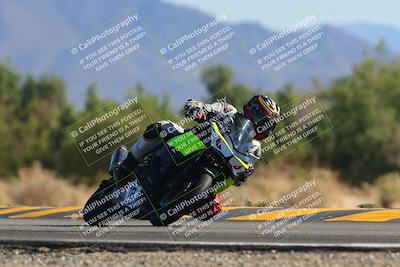 media/Nov-06-2022-SoCal Trackdays (Sun) [[208d2ccc26]]/Turn 7 Set 2 (1050am)/